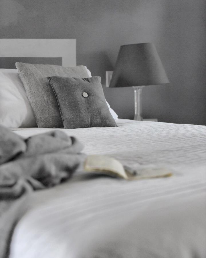 Il Sassoscritto Bed And Breakfast Montecalvo Versiggia Exterior photo