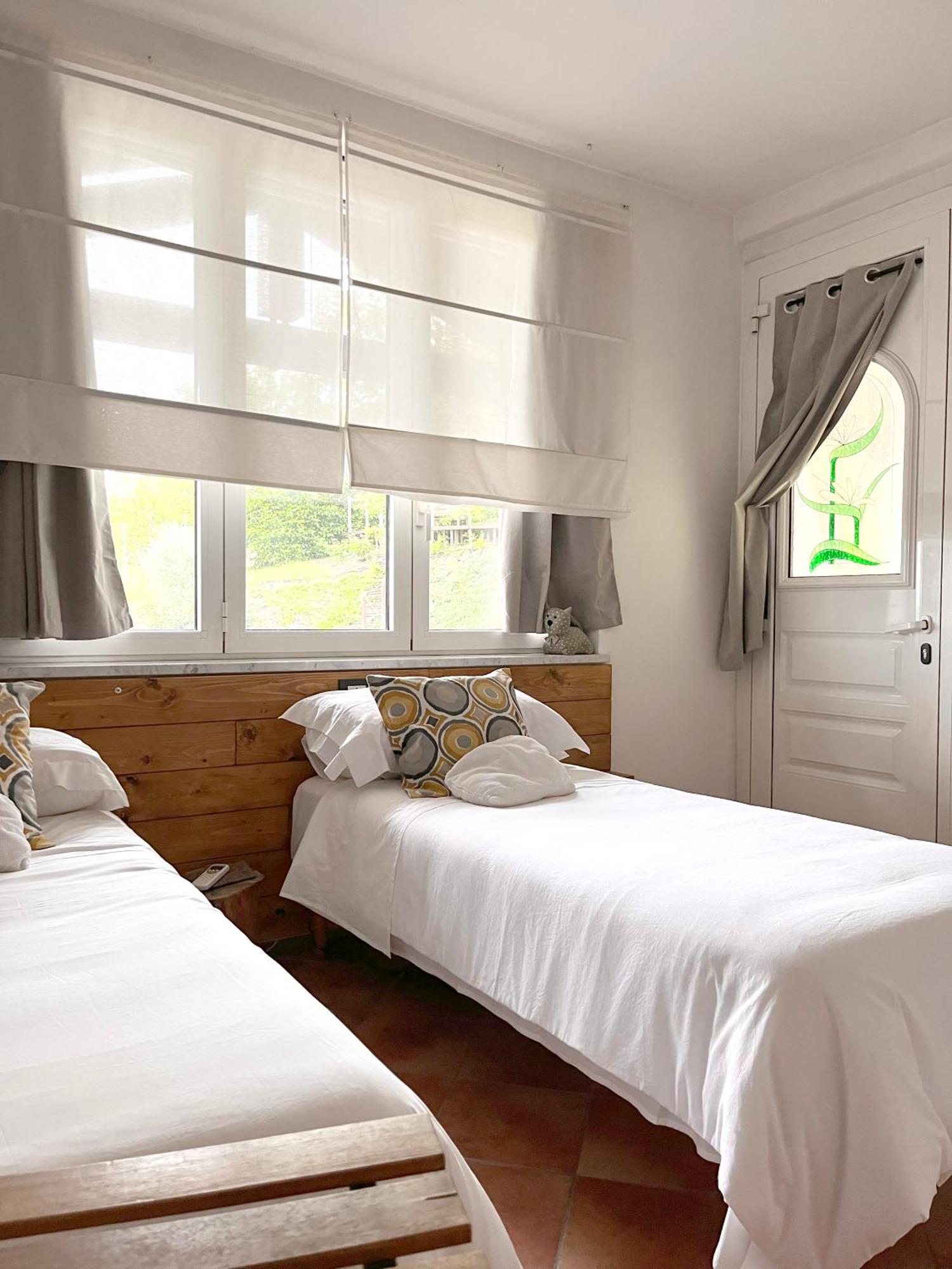 Il Sassoscritto Bed And Breakfast Montecalvo Versiggia Exterior photo