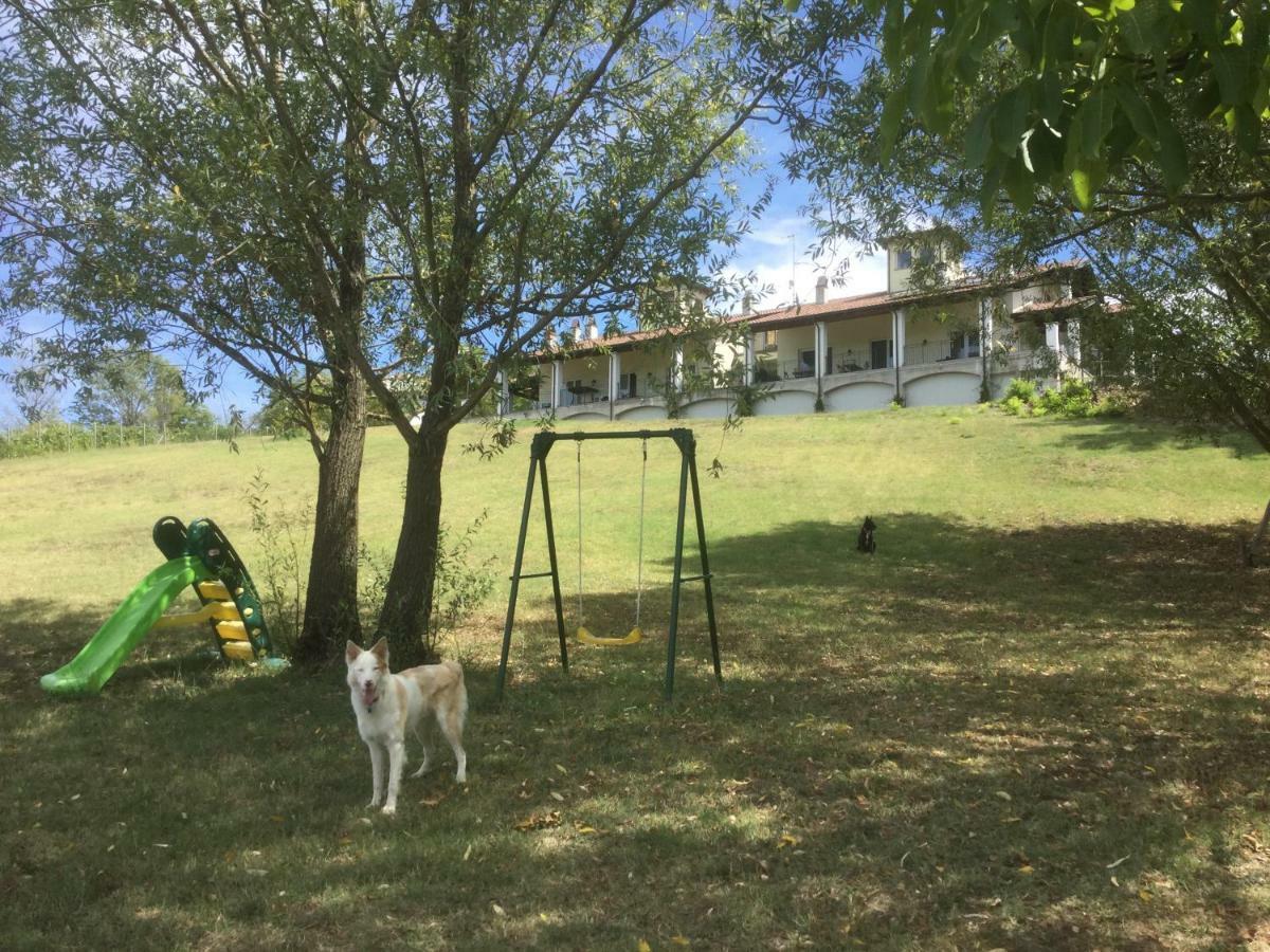 Il Sassoscritto Bed And Breakfast Montecalvo Versiggia Exterior photo